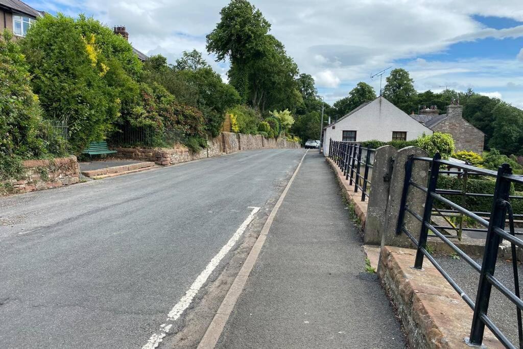 2 Mews Cottages - Town Centre Location Appleby-in-Westmorland Buitenkant foto