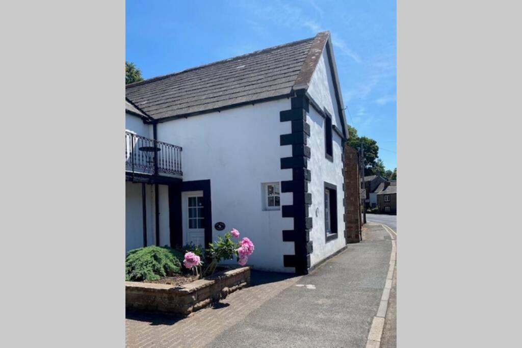 2 Mews Cottages - Town Centre Location Appleby-in-Westmorland Buitenkant foto